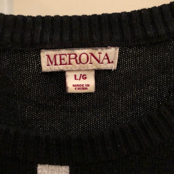 Merona Large Black and white Geometric Sweater - Picture 2 of 9